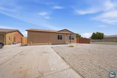 1077 Wozencraft St - Photo 1 of 1