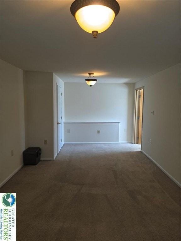 822 Main St #2UPSTAIRS - Photo 4 of 17