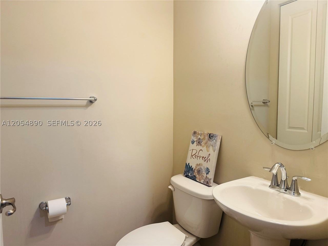 1409 Sw 113th Ave - Photo 4 of 31