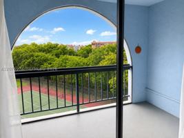 featured image of 9440 Fontainebleau Blvd #515