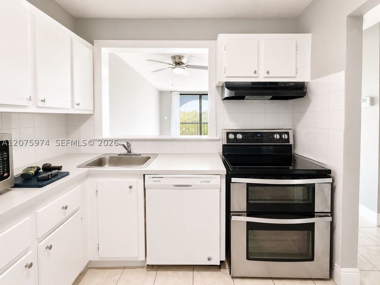 9440 Fontainebleau Blvd #515 - Photo 4 of 14