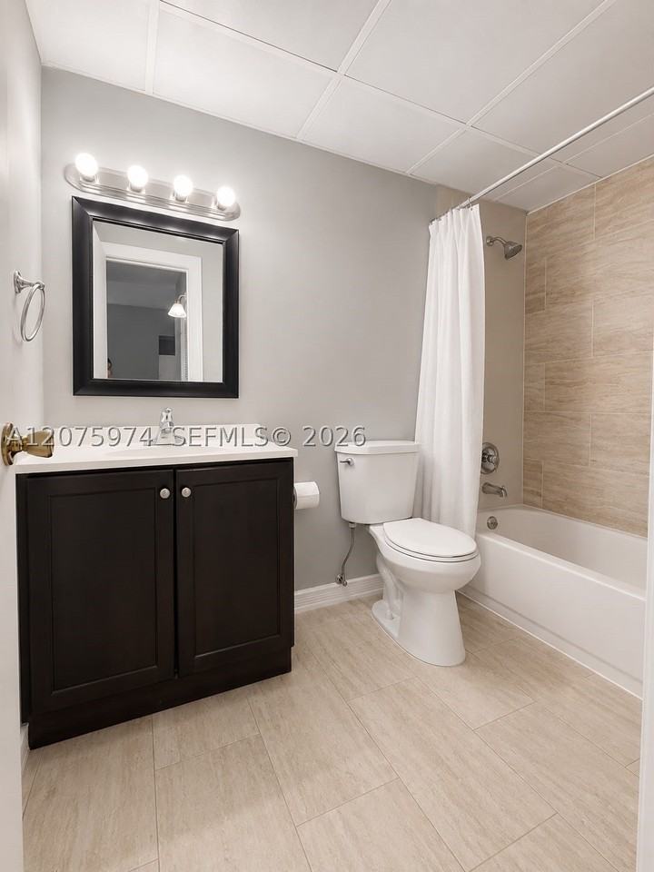 9440 Fontainebleau Blvd #515 - Photo 6 of 14