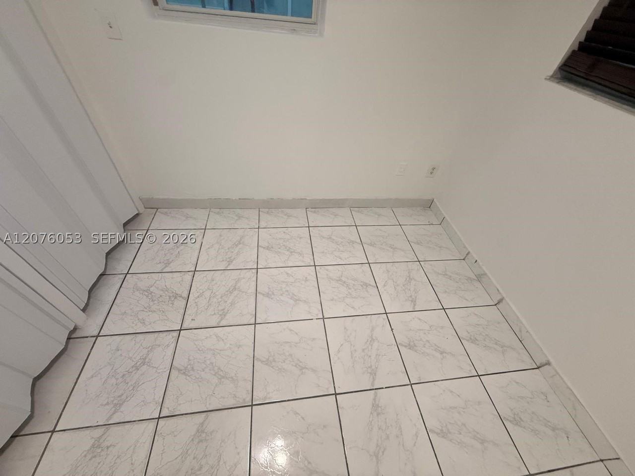 500 E 54th St #B - Photo 7 of 9