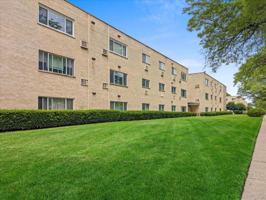 featured image of 700 Mckinley Ave