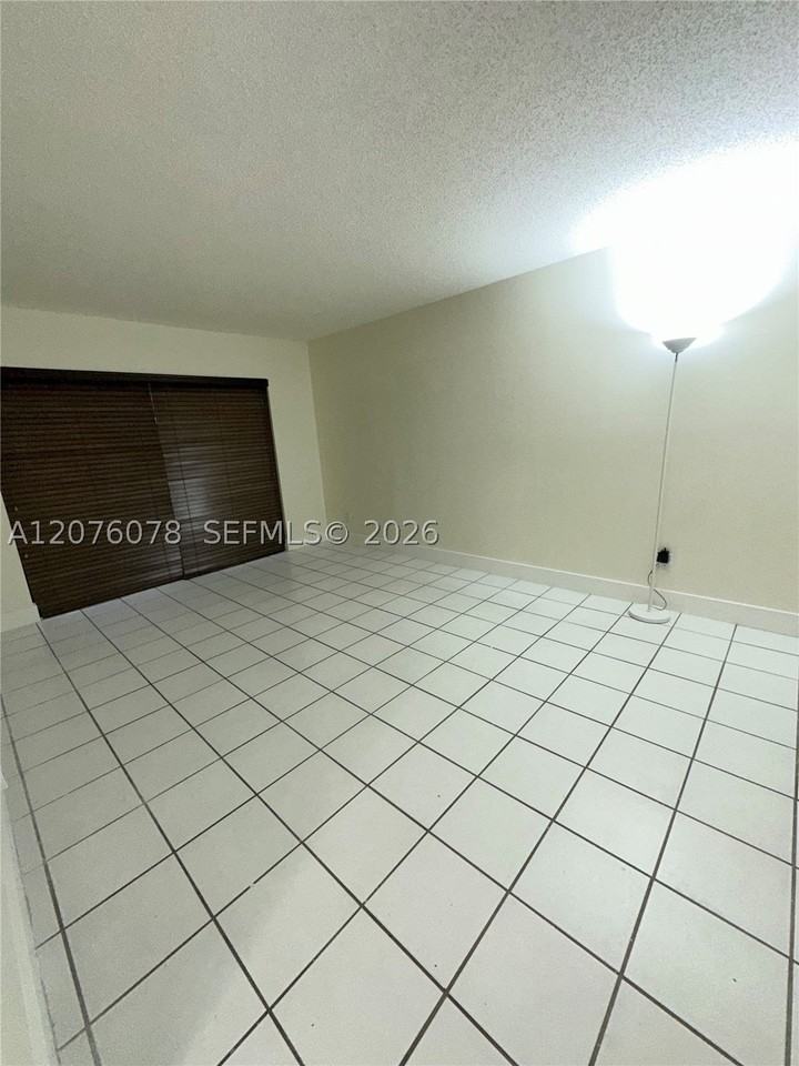 11313 Sw 109th Rd #61B - Photo 7 of 24