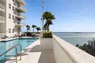 1200 Brickell Bay Dr #4010 - Photo 1 of 1