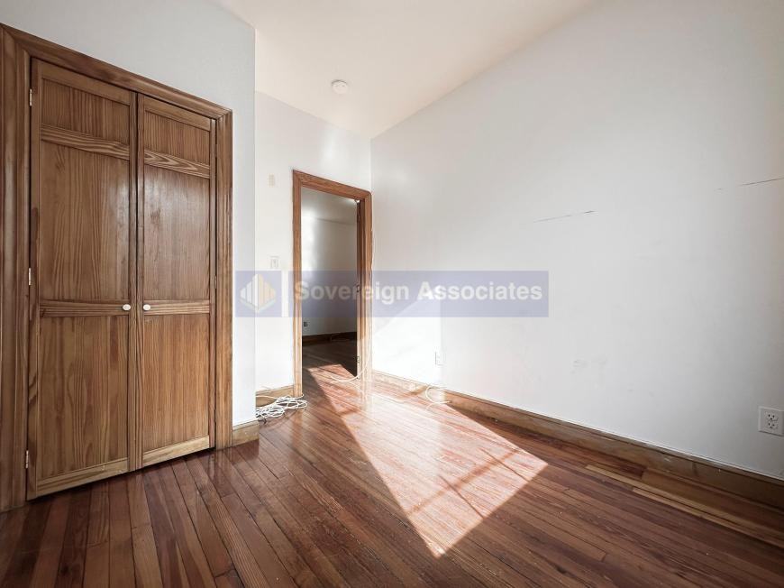 529 W 151st St - Photo 5 of 10