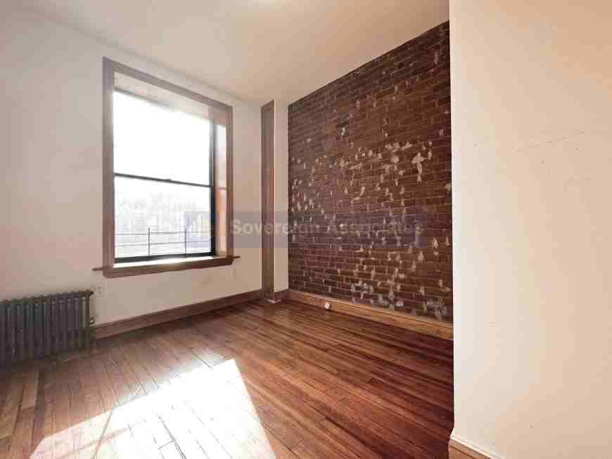 529 W 151st St - Photo 6 of 10
