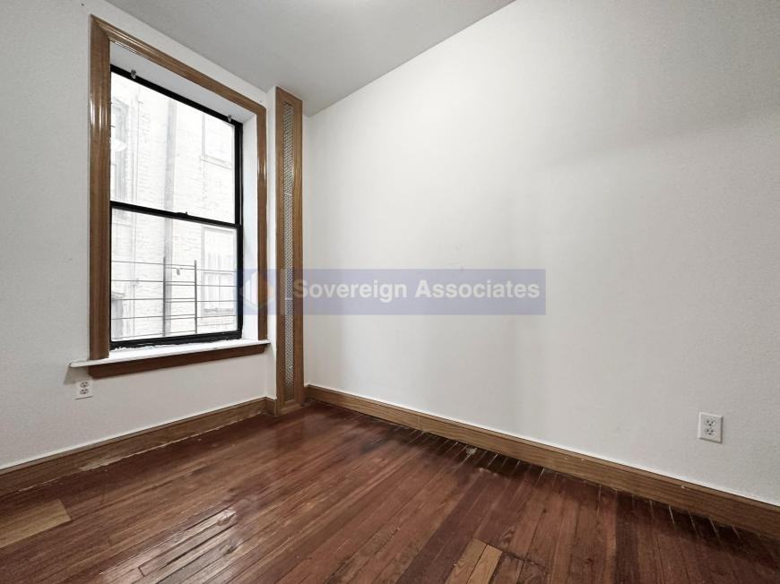 529 W 151st St - Photo 7 of 10