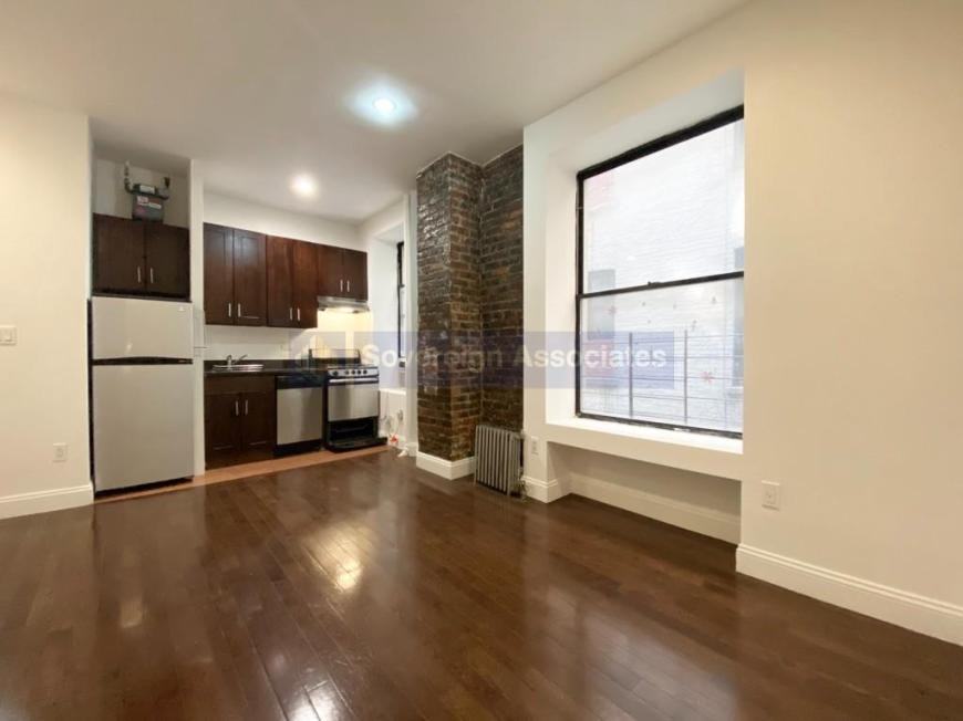 529 W 151st St - Photo 2 of 10
