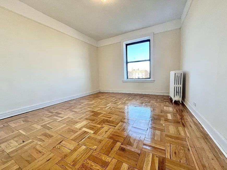 6655 Broadway - Photo 2 of 6