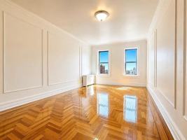 featured image of 2301 Creston Ave