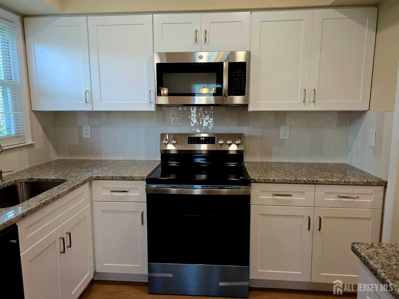 526-N Terry Ln - Photo 2 of 15