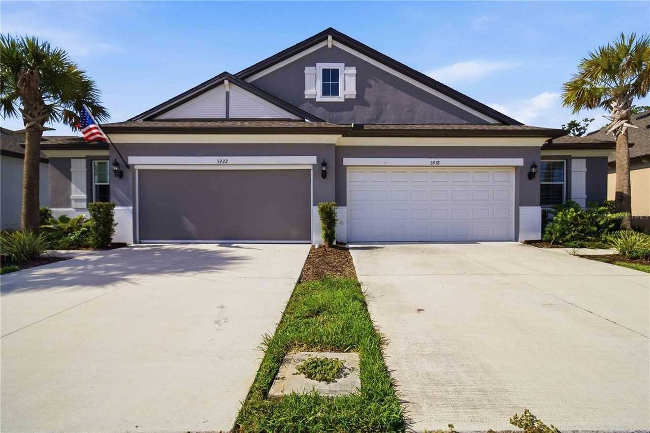 5918 Fiore Dr - Photo 3 of 42