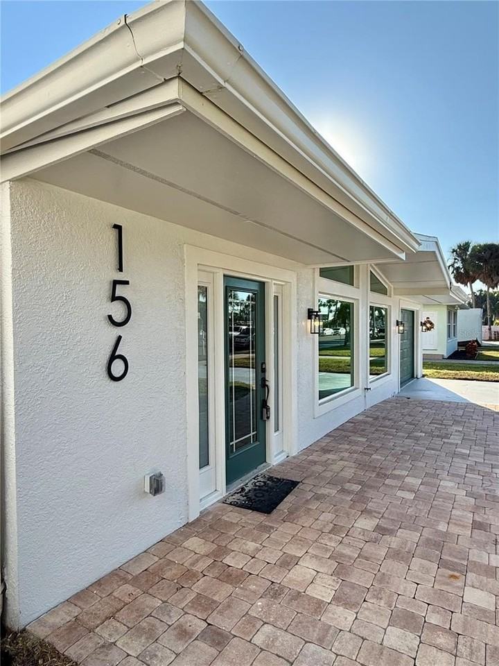 156 N Blvd Of The Presidents - Photo 2 of 29