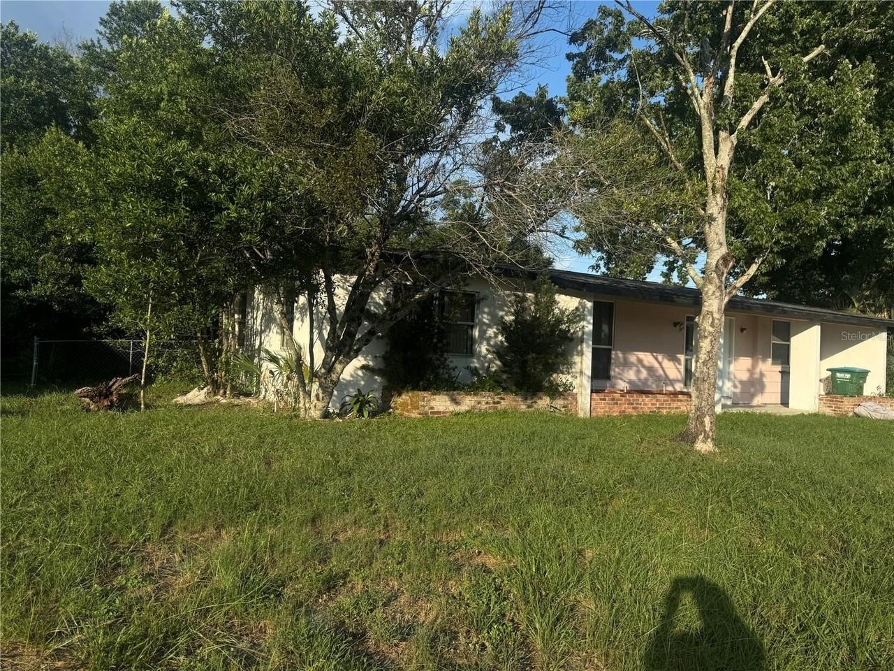 589 E Normandy Blvd - Photo 3 of 14