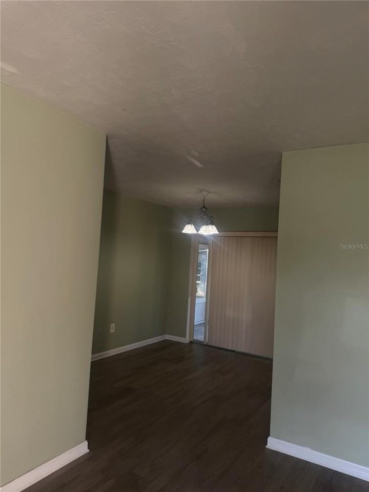 589 E Normandy Blvd - Photo 6 of 14