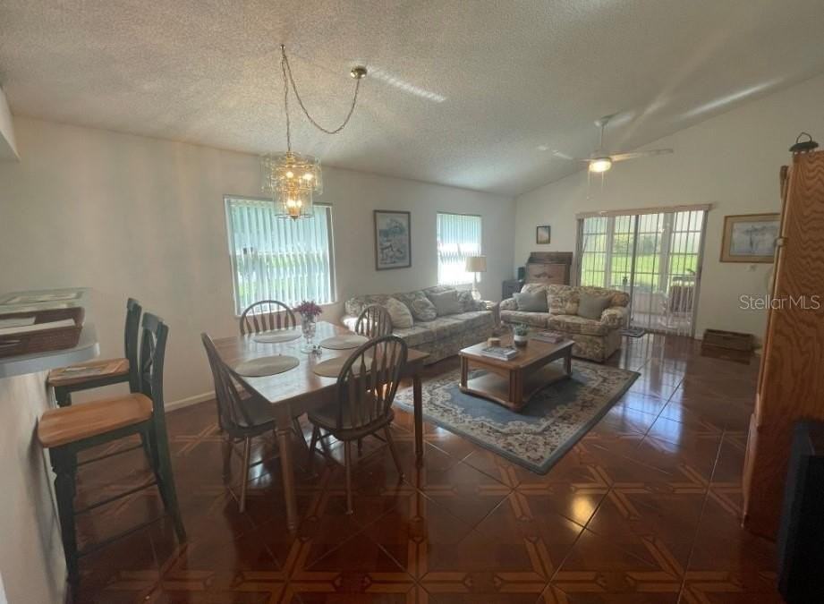 5399 Nw 18th St - Photo 5 of 13