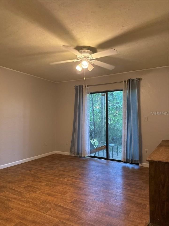 4313 Sw 68th Ter - Photo 5 of 14
