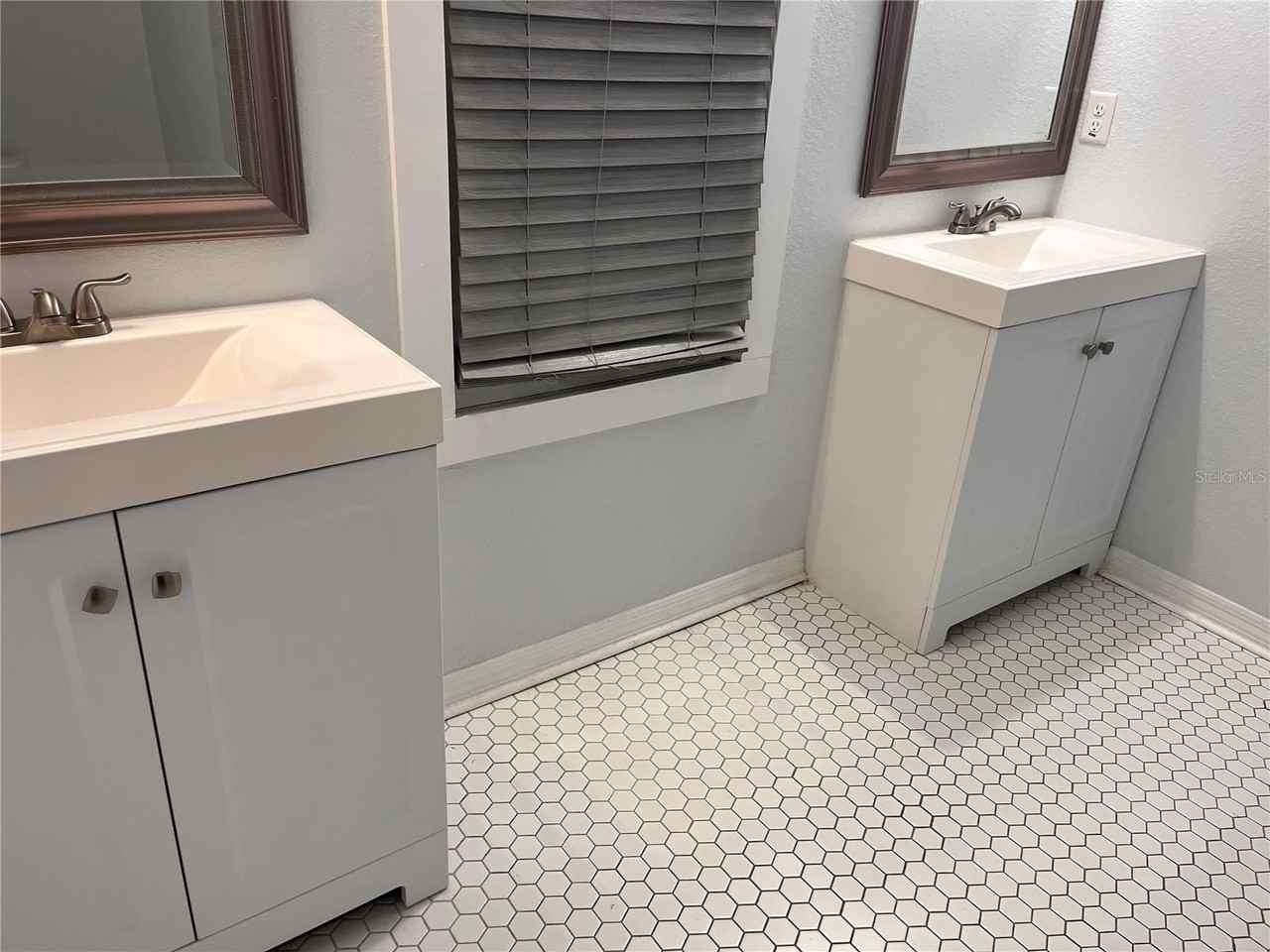2320 E 12th Ave - Photo 7 of 18