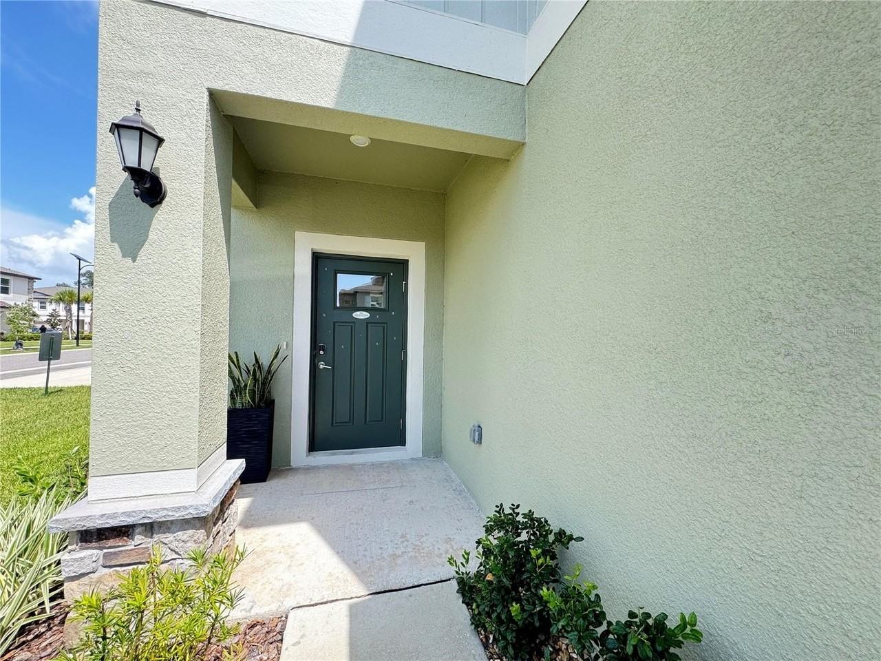 10268 Honey Hammock Way - Photo 2 of 21
