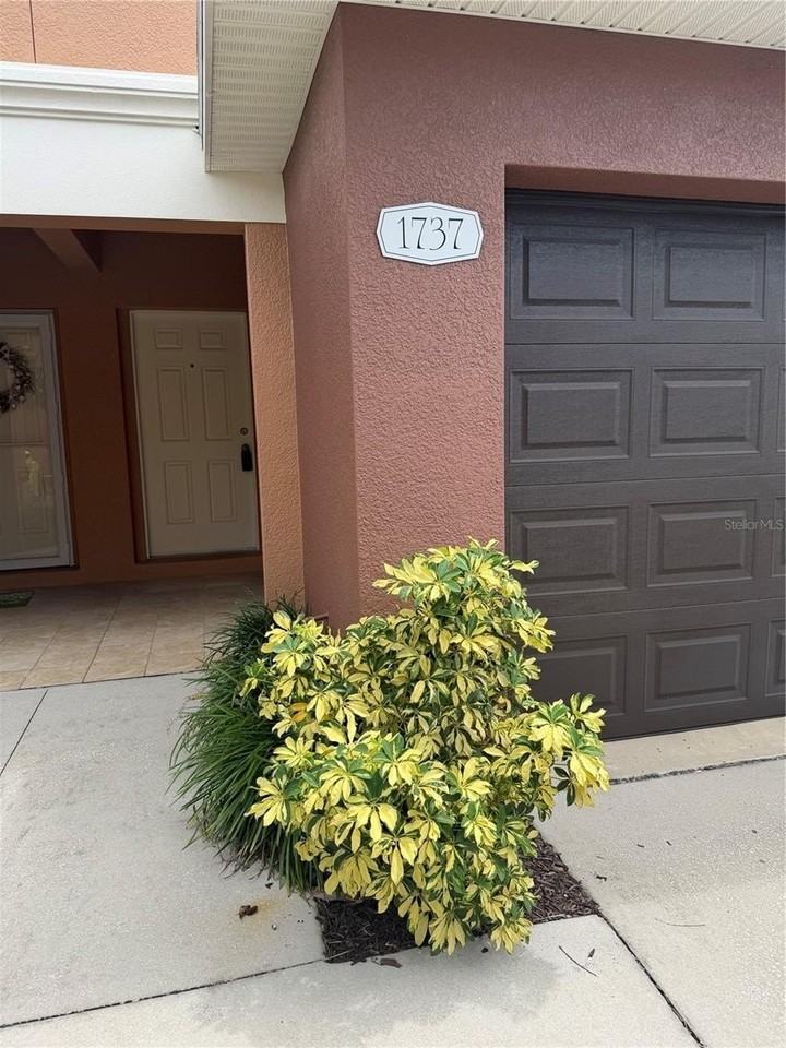 1737 Sommarie Way - Photo 3 of 40
