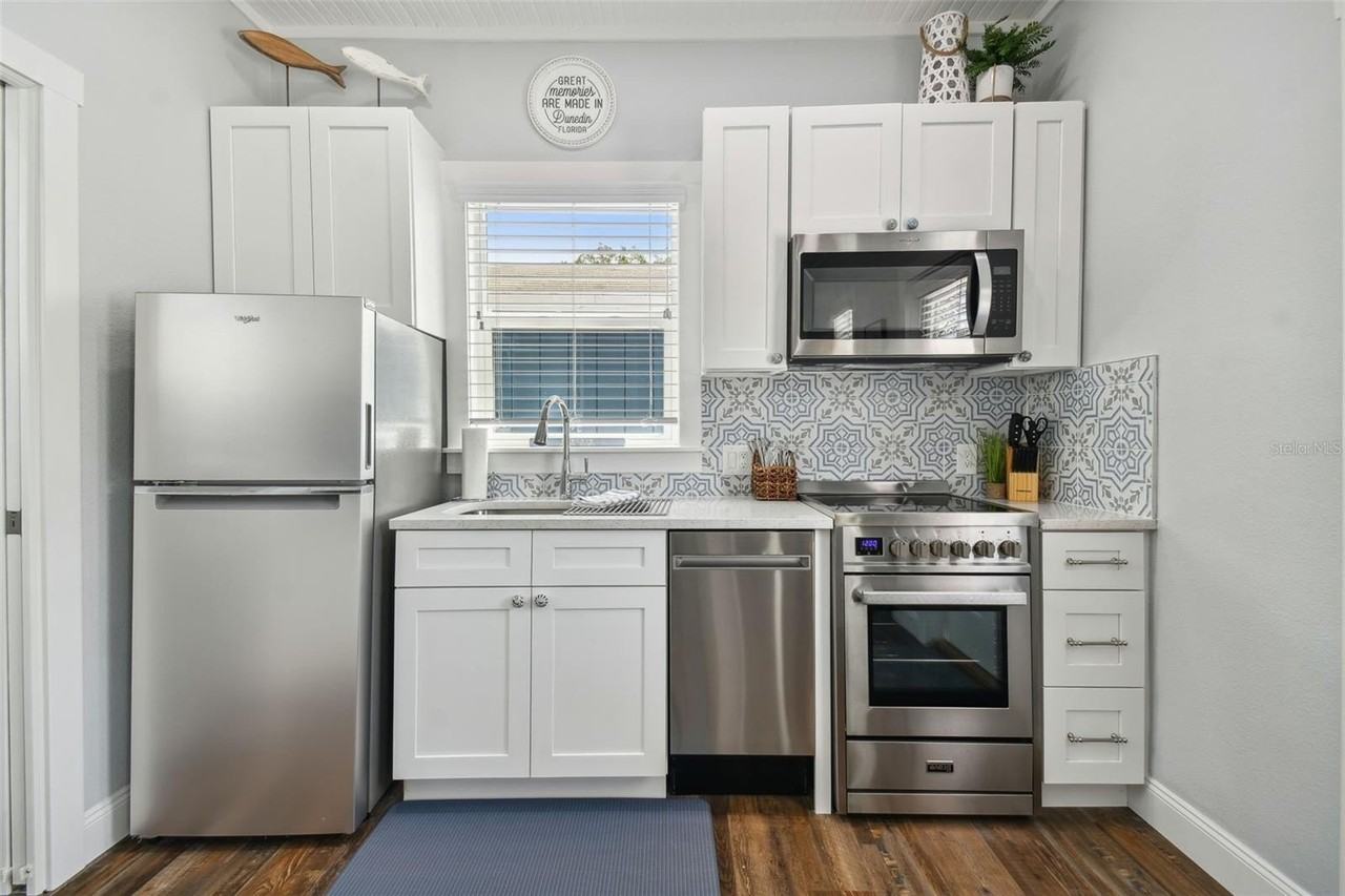 602 1/2 Skinner Blvd - Photo 4 of 27