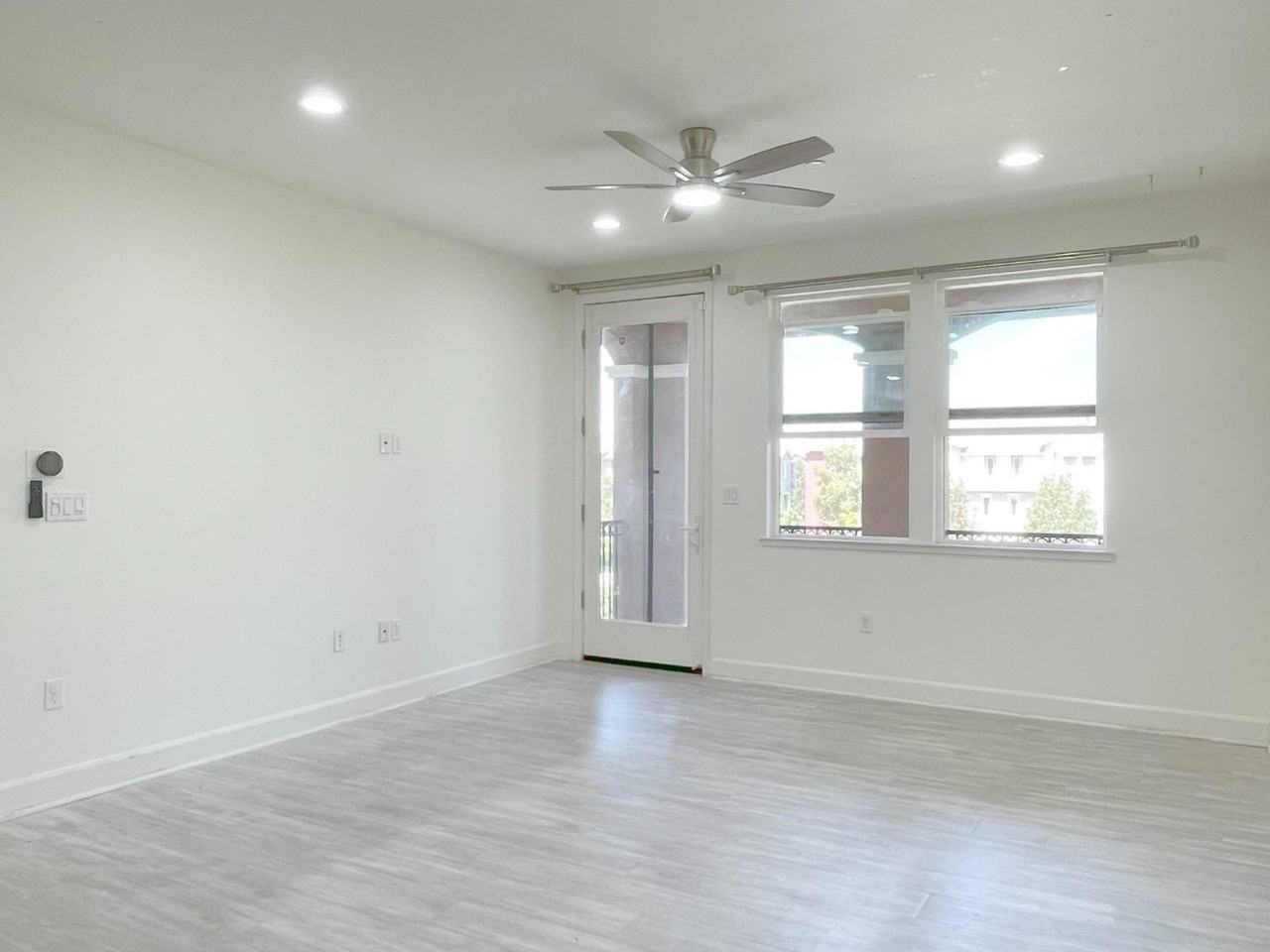 1604 Lee Way - Photo 7 of 22