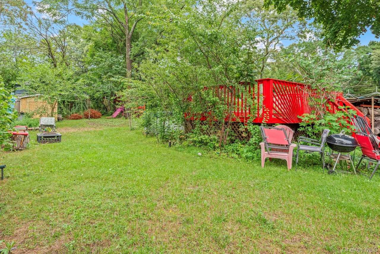 55 Inwood Ave - Photo 7 of 23