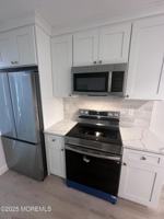 featured image of 32 Meadow Green Cir #F