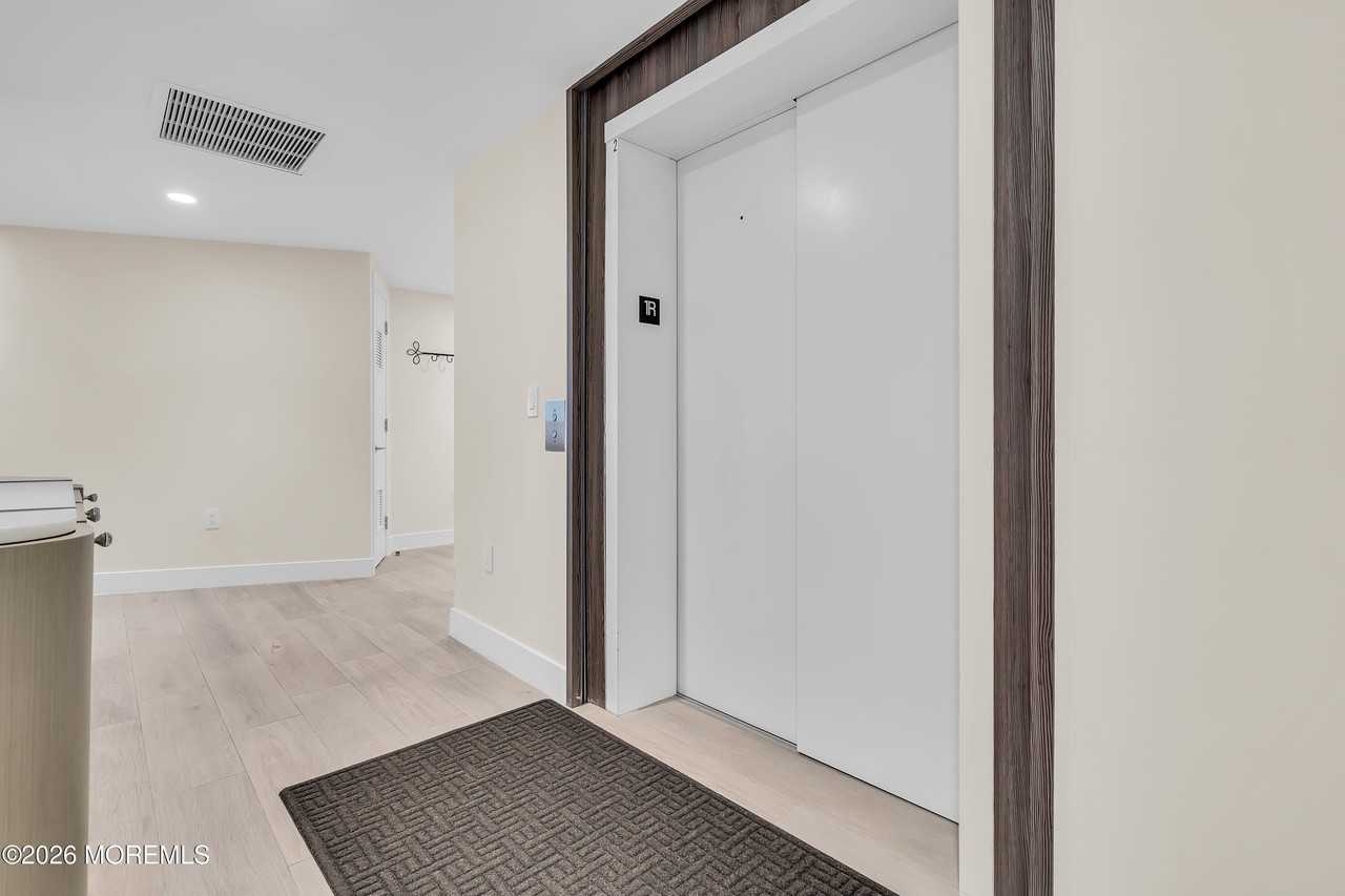 350 Ocean Ave N #101 - Photo 3 of 31