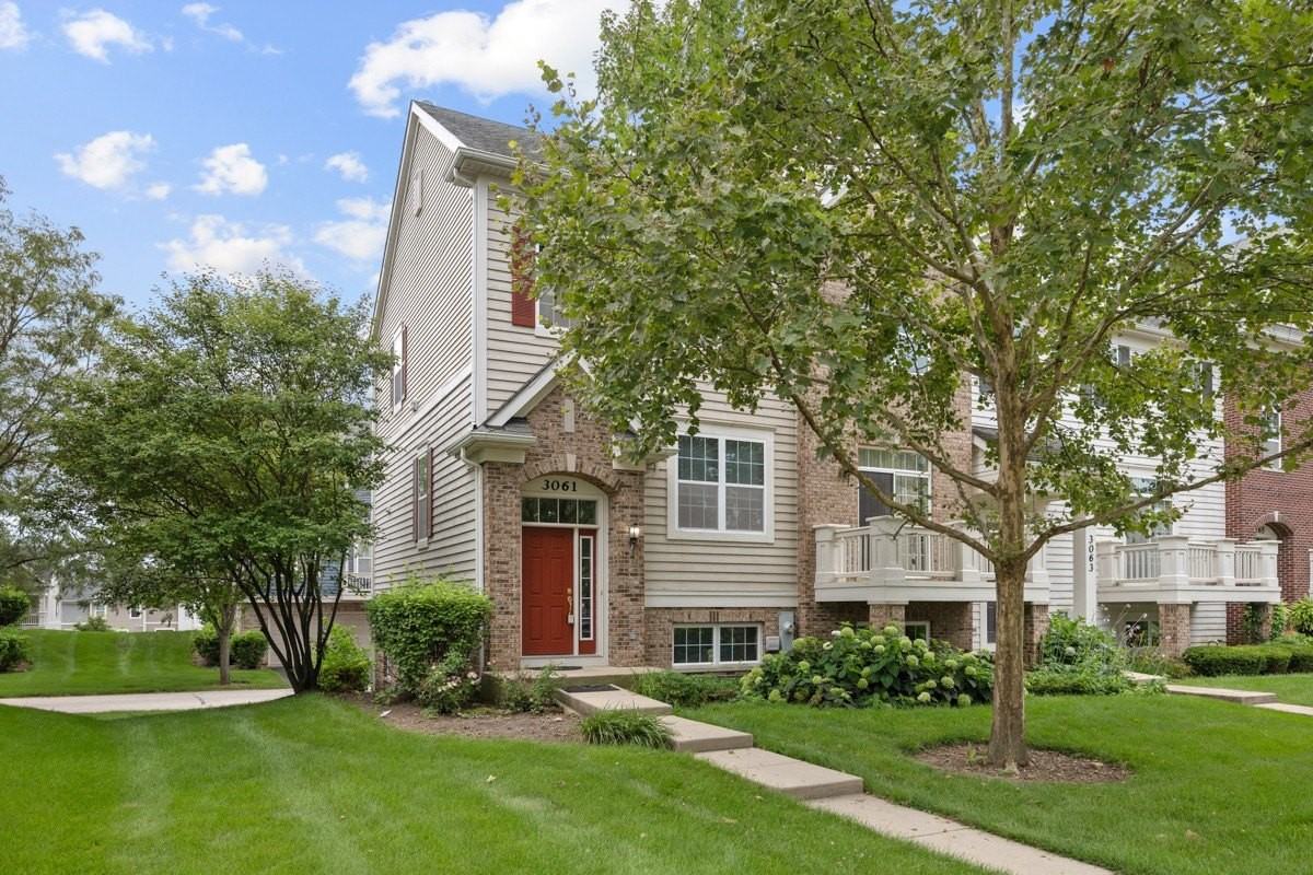 3061 Hughsdale St - Photo 2 of 27