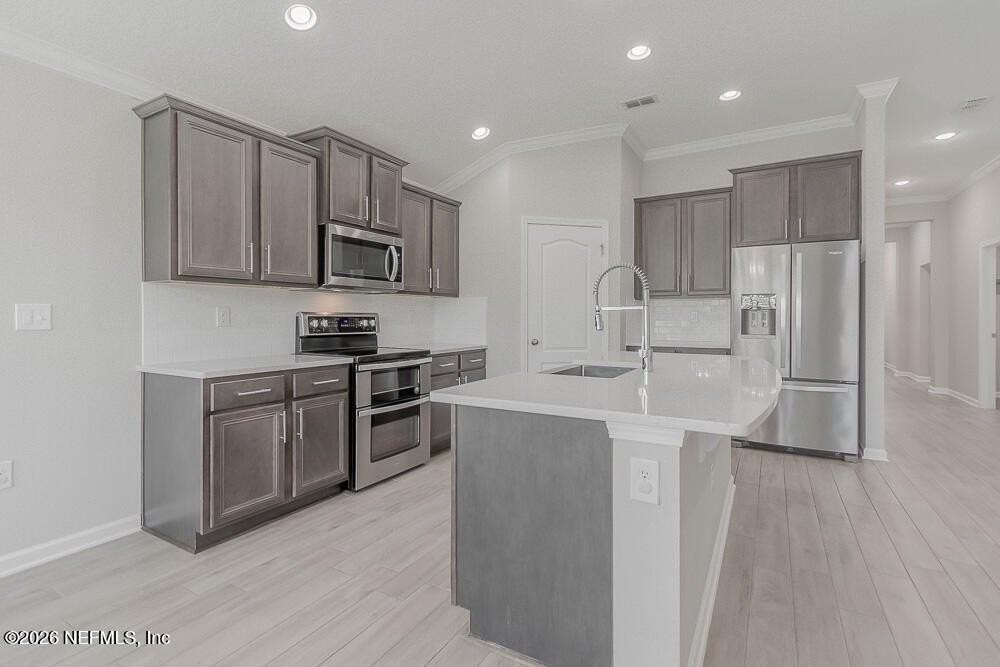 3131 Little Kern Ln - Photo 7 of 44