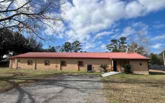 12610 Us Highway 129 - Photo 1 of 1
