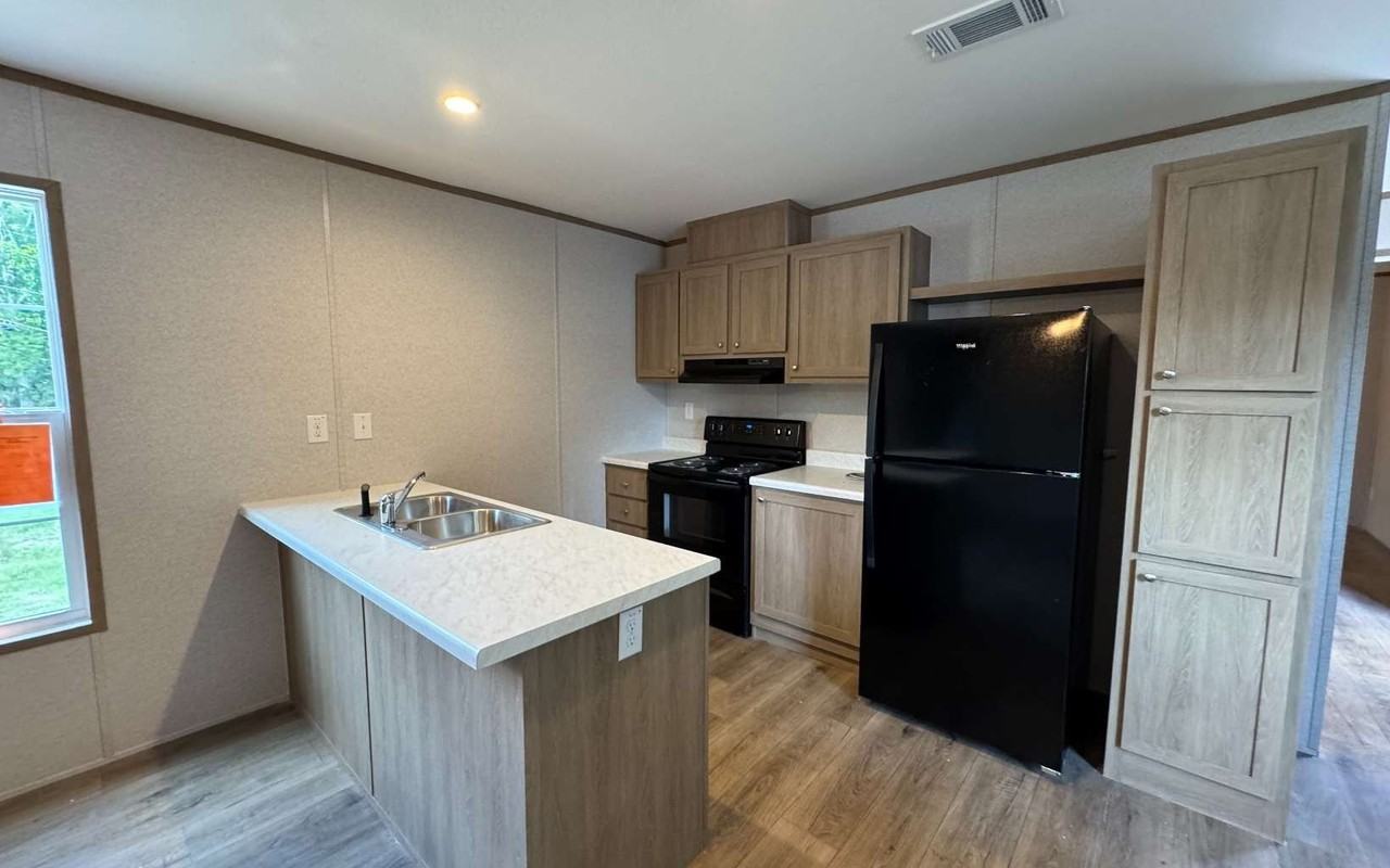 1114 5th St Sw - Photo 4 of 13