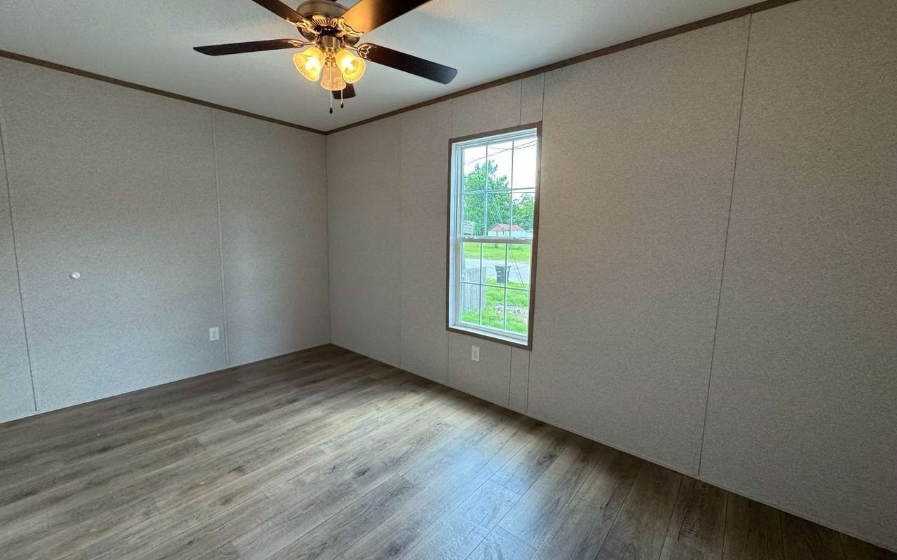 1114 5th St Sw - Photo 5 of 13