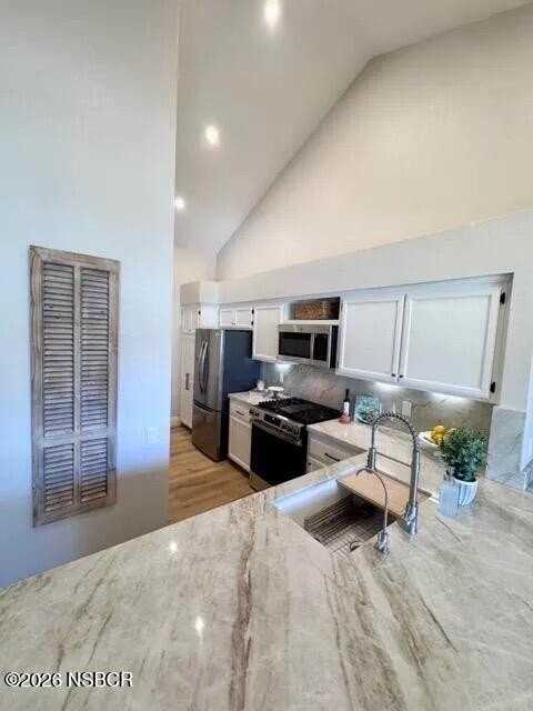 1498 Aarhus Dr #C - Photo 4 of 24