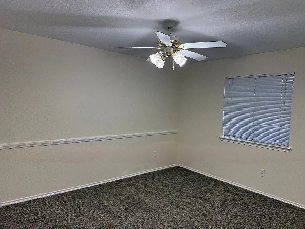 2929 Kimbrough Ln - Photo 7 of 10