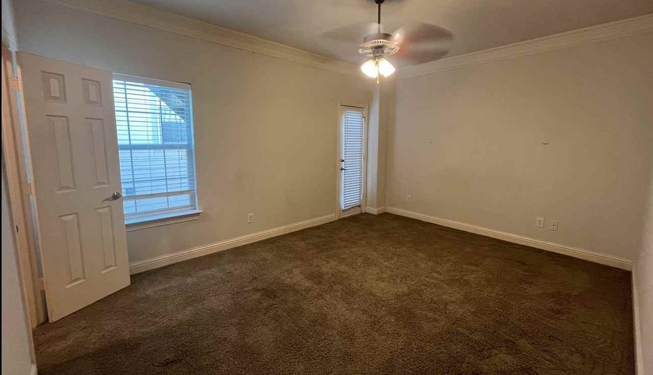 1719 Mary St - Photo 4 of 5