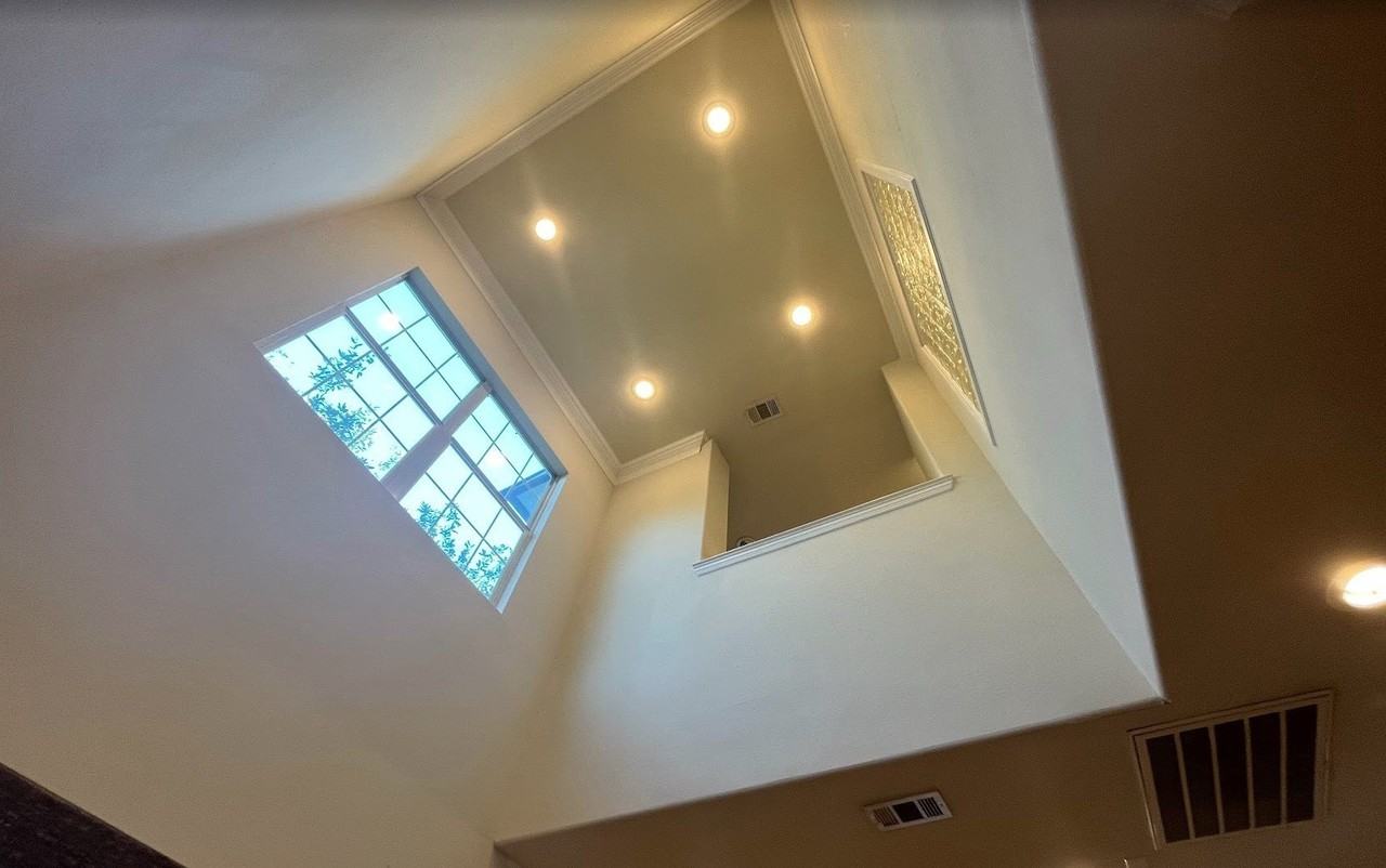 1719 Mary St - Photo 5 of 5