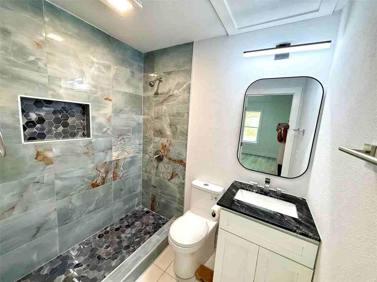 2025 San Miguel Dr - Photo 7 of 8