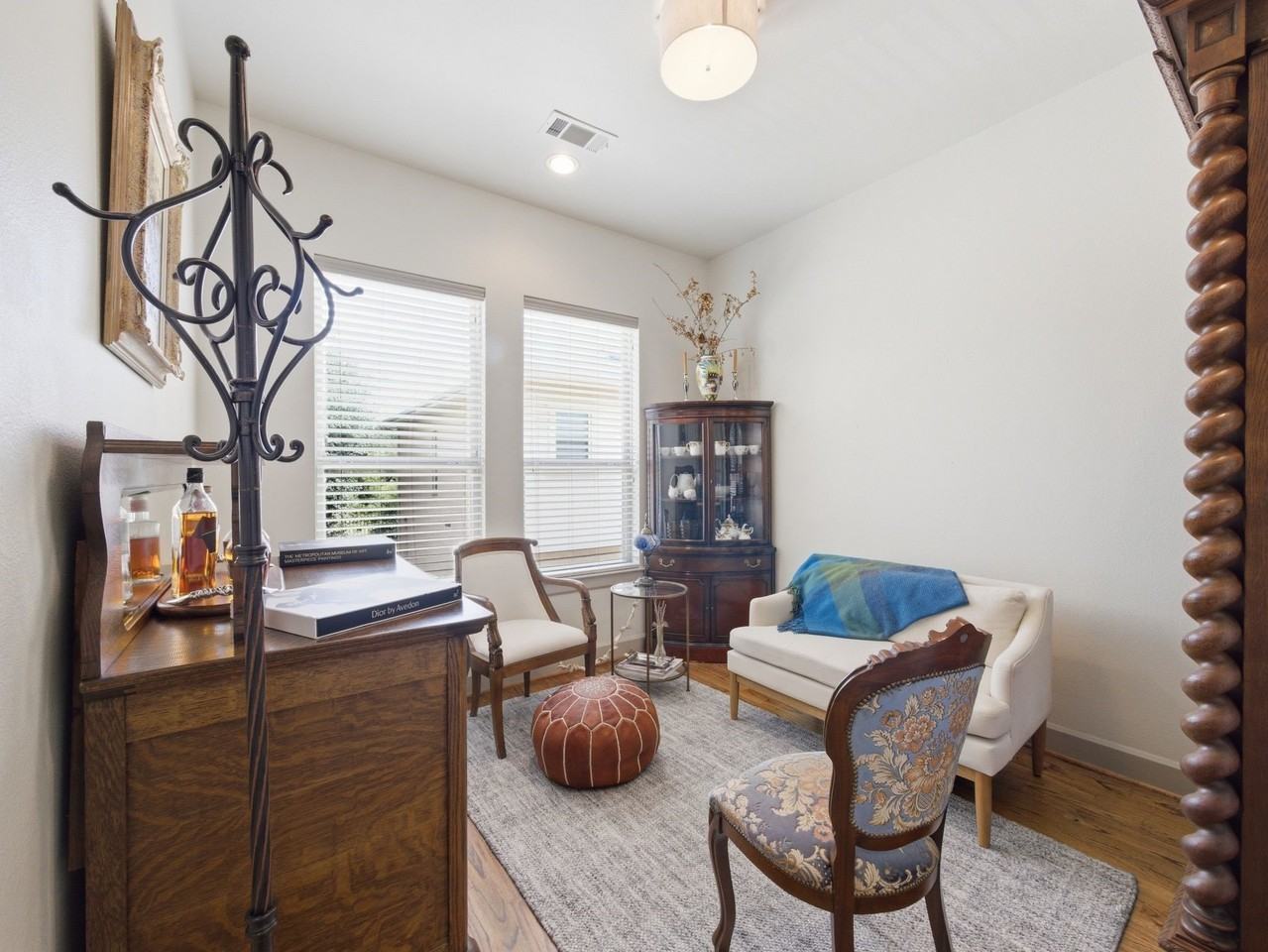 7333 Valley View Ln #305 - Photo 7 of 26