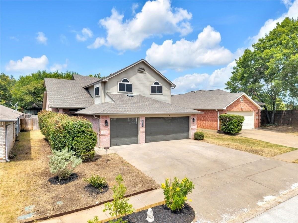 2971 Seguin Trl - Photo 3 of 40