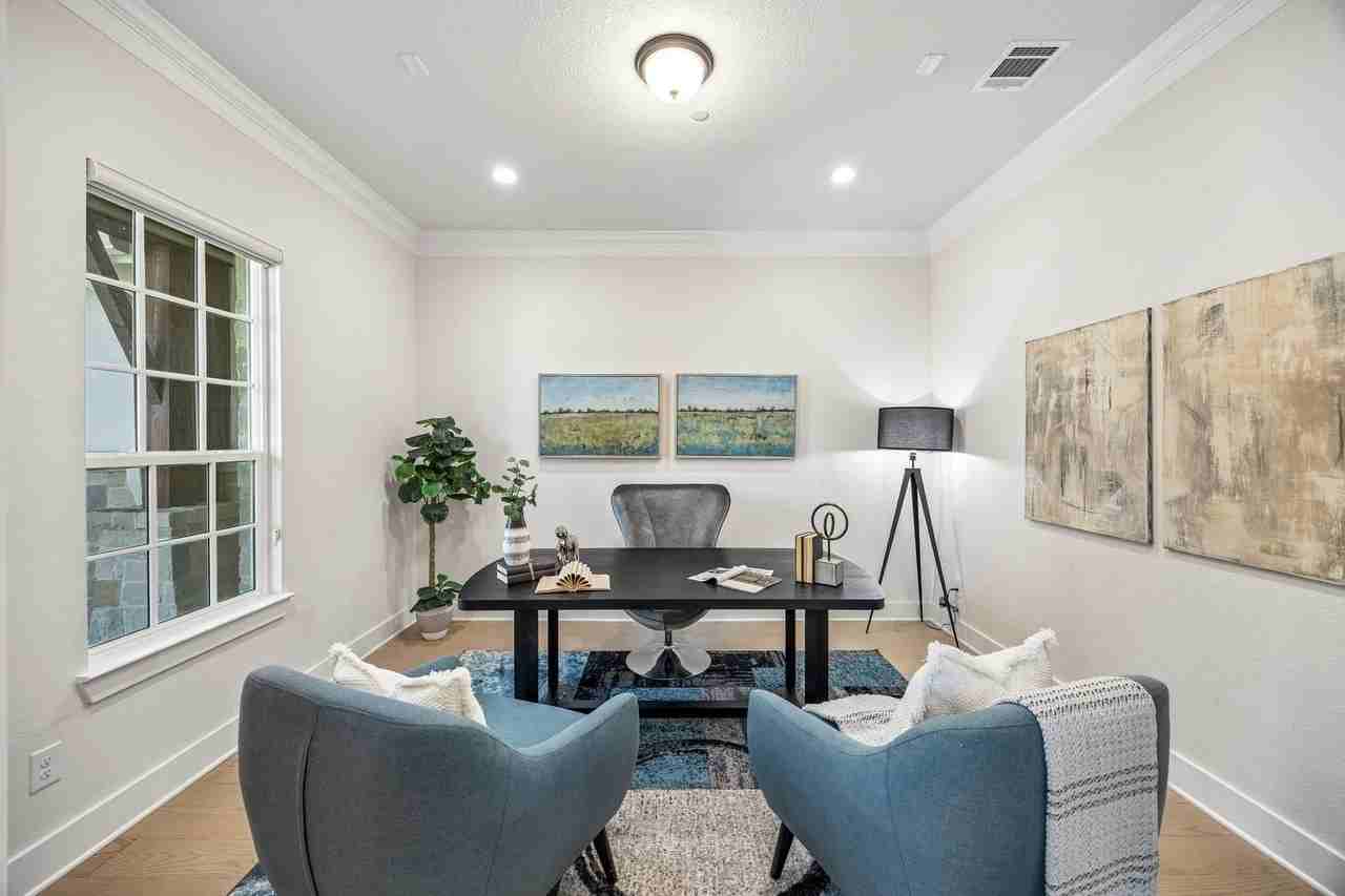 804 Jamestown Ln - Photo 6 of 40
