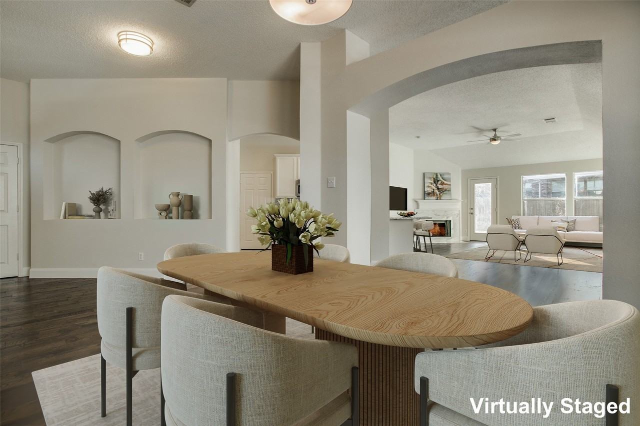 3708 Villanova Dr - Photo 2 of 20