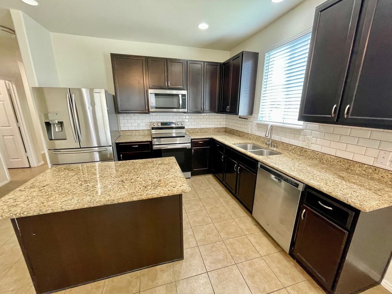3011 Whispering Pine Blvd - Photo 2 of 12