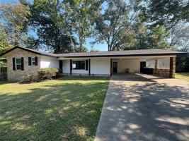 featured image of 507 Colonial Dr