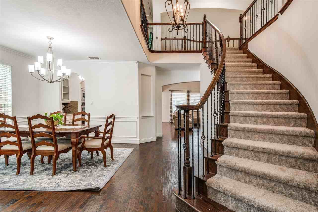 9359 Cherry Brook Ln - Photo 5 of 40