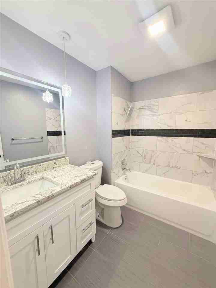 4817 Sprucewood Ln - Photo 6 of 17