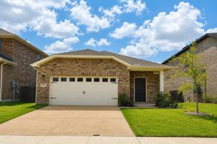 2105 Burnwood St - Photo 1 of 1